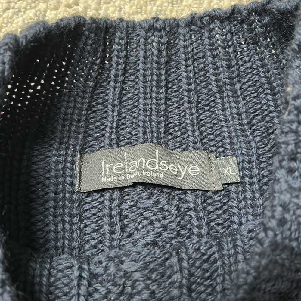 Irish sweater - Picture 2 of 3